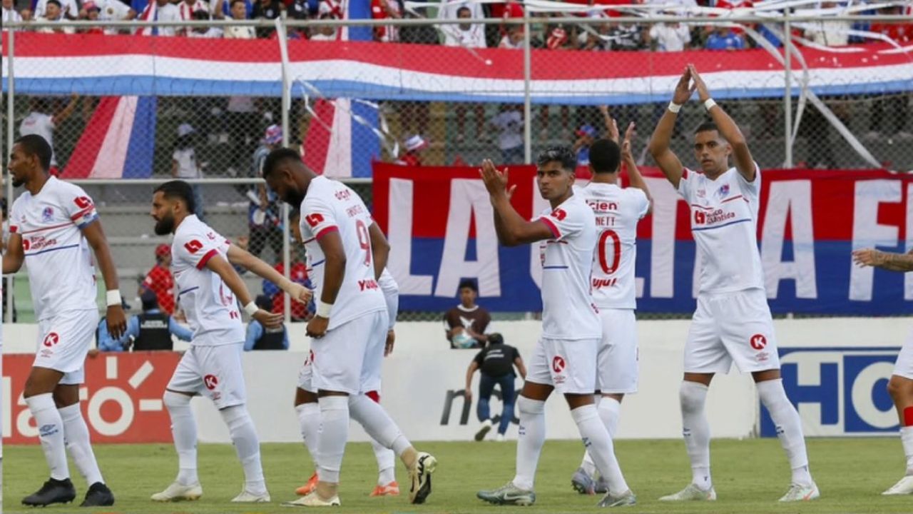 Santiago Ramírez se despide del Olimpia antes de ser anunciado como baja