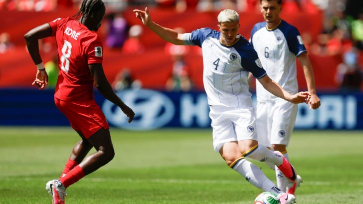 Canadá y Bosnia se reparten los puntos en primer empate en el Mundial