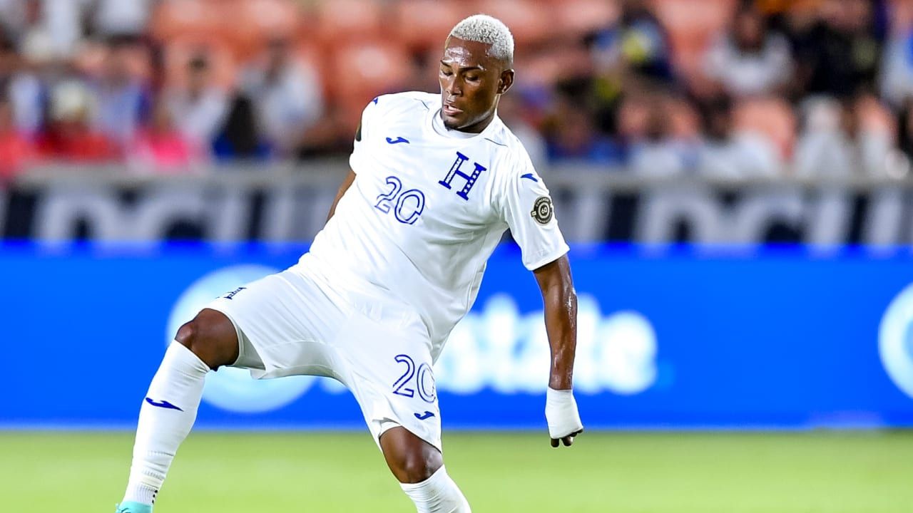 Deiby Flores oficializado como nuevo jugador del Petro de Luanda