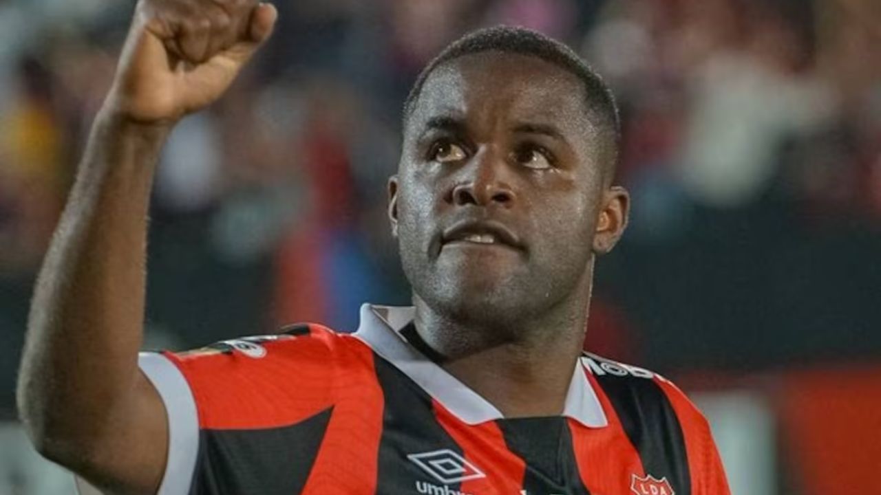 Joel Campbell elige su nuevo equipo para la próxima temporada