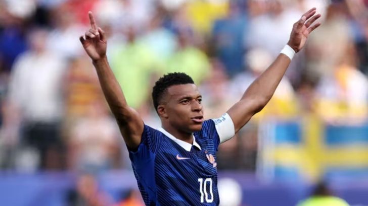 Kylian Mbappé ya es el máximo goleador en juegos de eliminación en los Mundiales