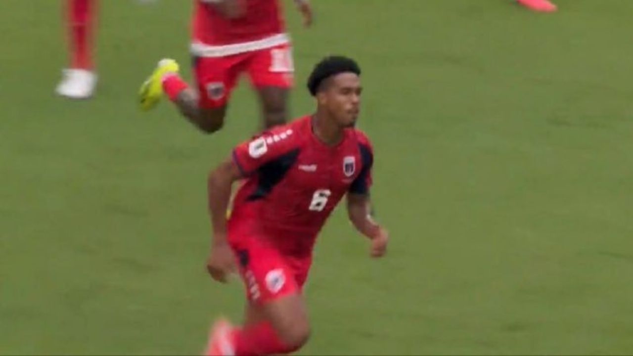 Kevin Lenini anota el primer gol de Cabo Verde en la historia de los Mundiales