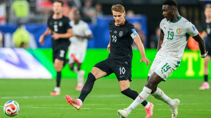 Noruega no se deja sorprender por Senegal y sella su pase a dieciseisavos