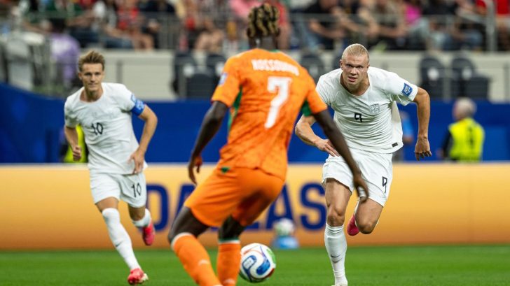Noruega vence a Costa de Marfil con gol en último minuto de Haaland