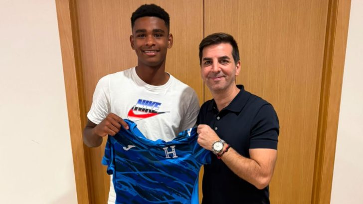 Honduras amarra promesa de Espanyol de Barcelona para su proyecto