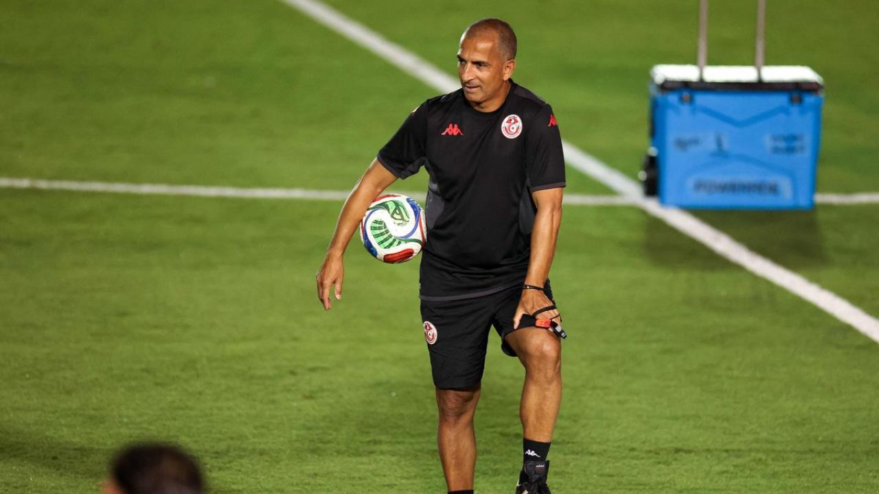 Técnico es despedido tras sufrir goleada en el primer partido del Mundial 2026
