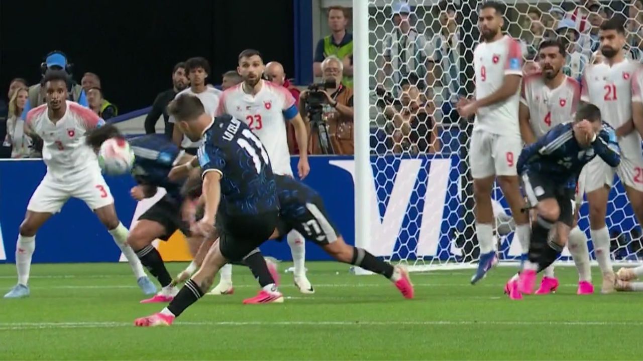 Así fue el golazo de Argentina ante Jordania en el cierre de la fase de grupos