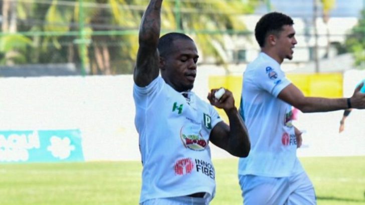 Edwin Solano podría convertirse en refuerzo de un club grande de la Liga Nacional