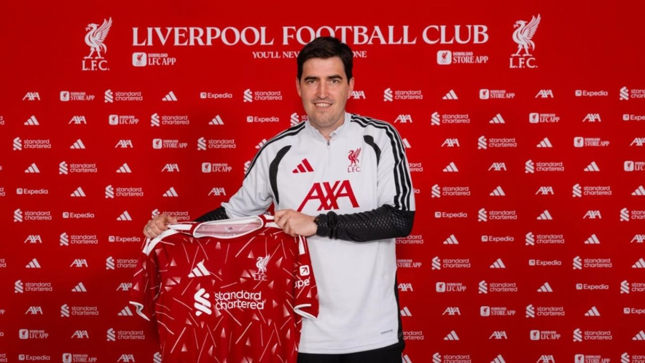 Liverpool hace oficial la llegada de Andoni Iraola como su nuevo entrenador
