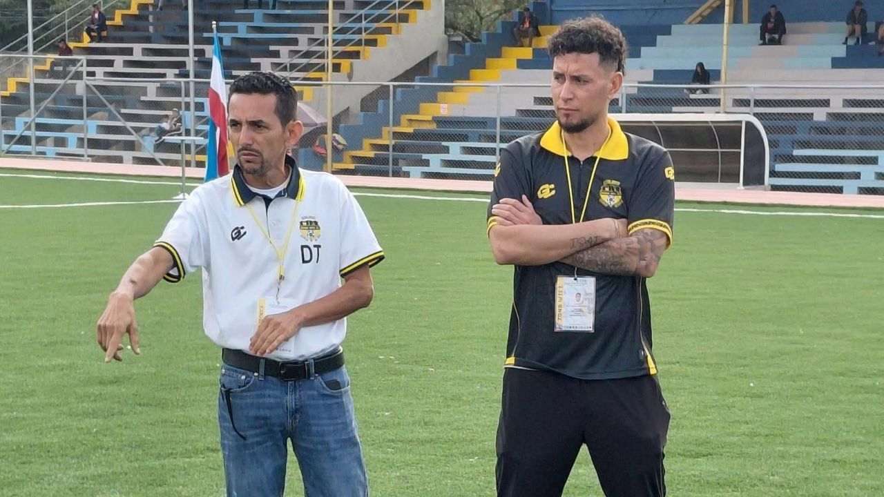 Erick Andino inicia su carrera como entrenador y ficha por sorpresivo club