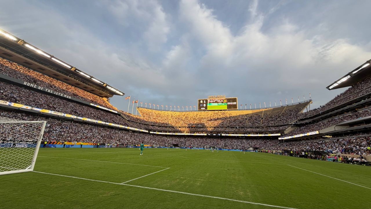 Selección de Honduras establece récord en el Kyle Field tras amistoso vs Argentina