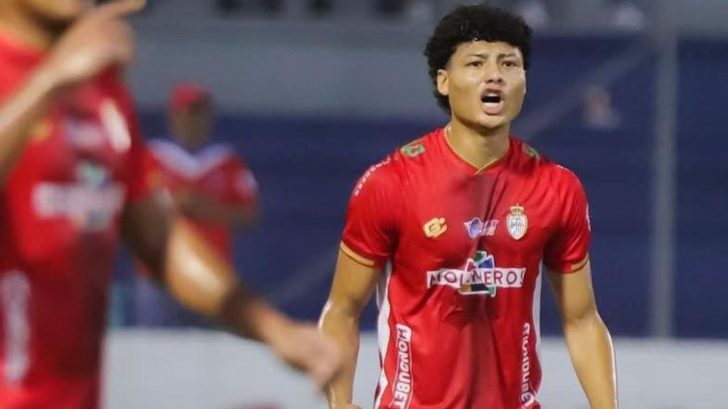 Jeffry Ramos se olvida de Real Sociedad y firma con club grande de Liga Nacional
