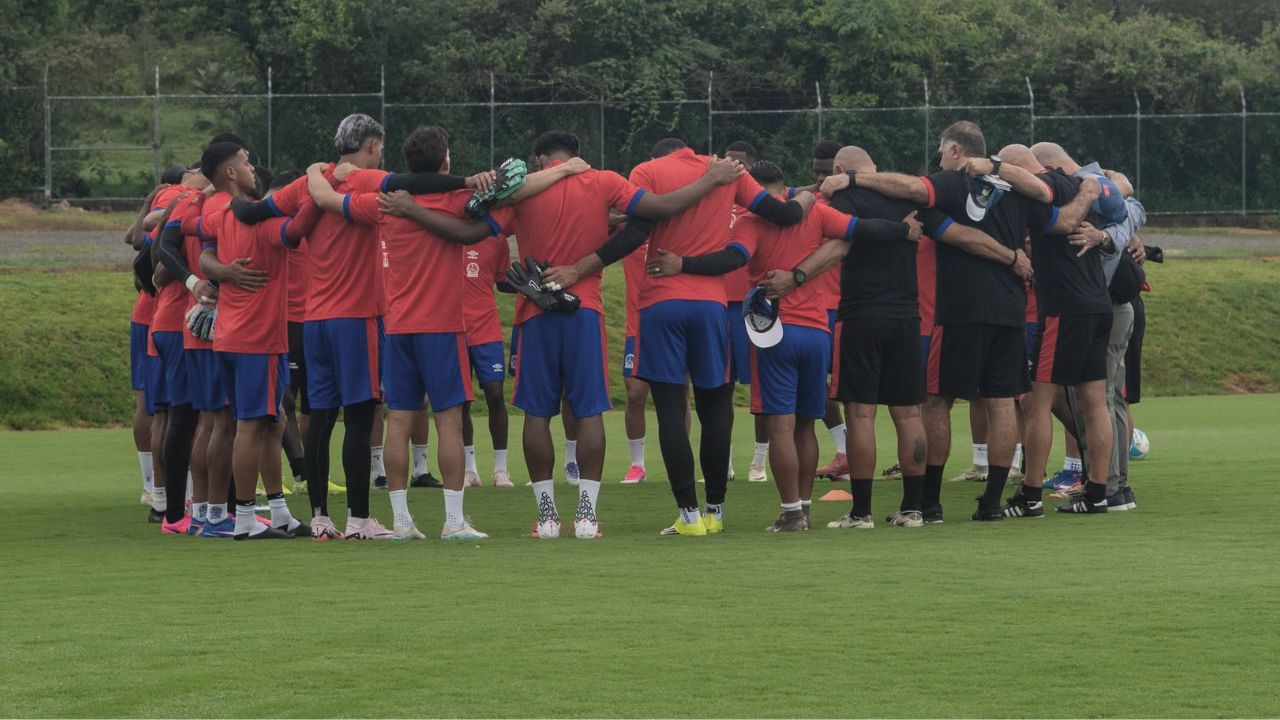 Olimpia sufre su primera gran baja en pretemporada y exponen al culpable de la lesión
