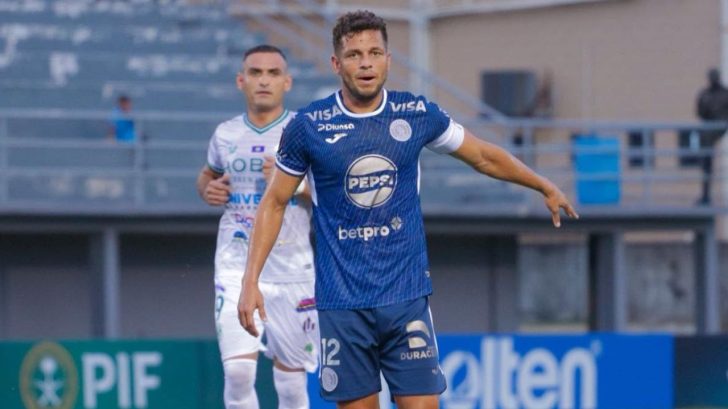 Marcelo Santos daría la sorpresa al fichar con un club capitalino para el Apertura 2026