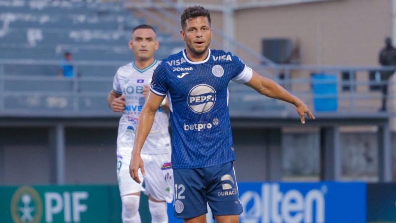 Marcelo Santos daría la sorpresa al fichar con un club capitalino para el Apertura 2026