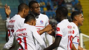 Olimpia busca el fichaje de un defensa central extranjero para el Apertura 2026