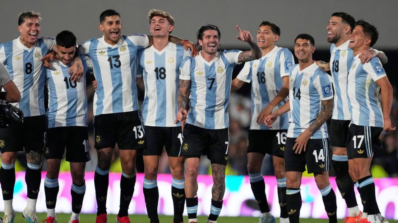 Selección Argentina lidera ranking FIFA previo a inicio del Mundial