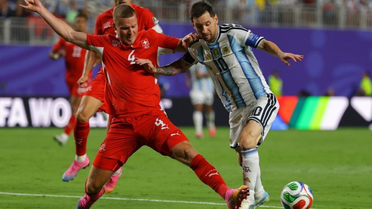 Argentina sufrió vs Suiza pero obtiene el último boleto a semifinales en United 2026