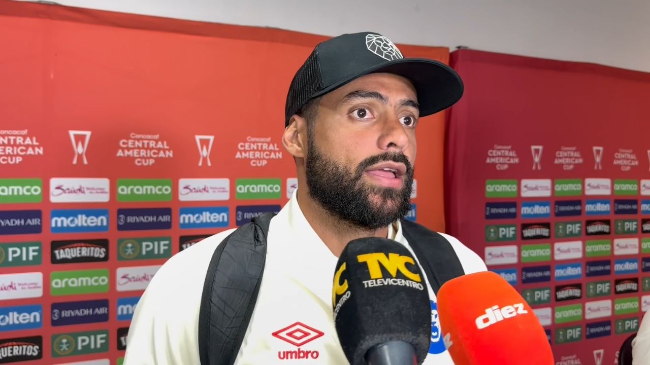 Edrick Menjívar señala qué no le gustó de Olimpia ante Mixco