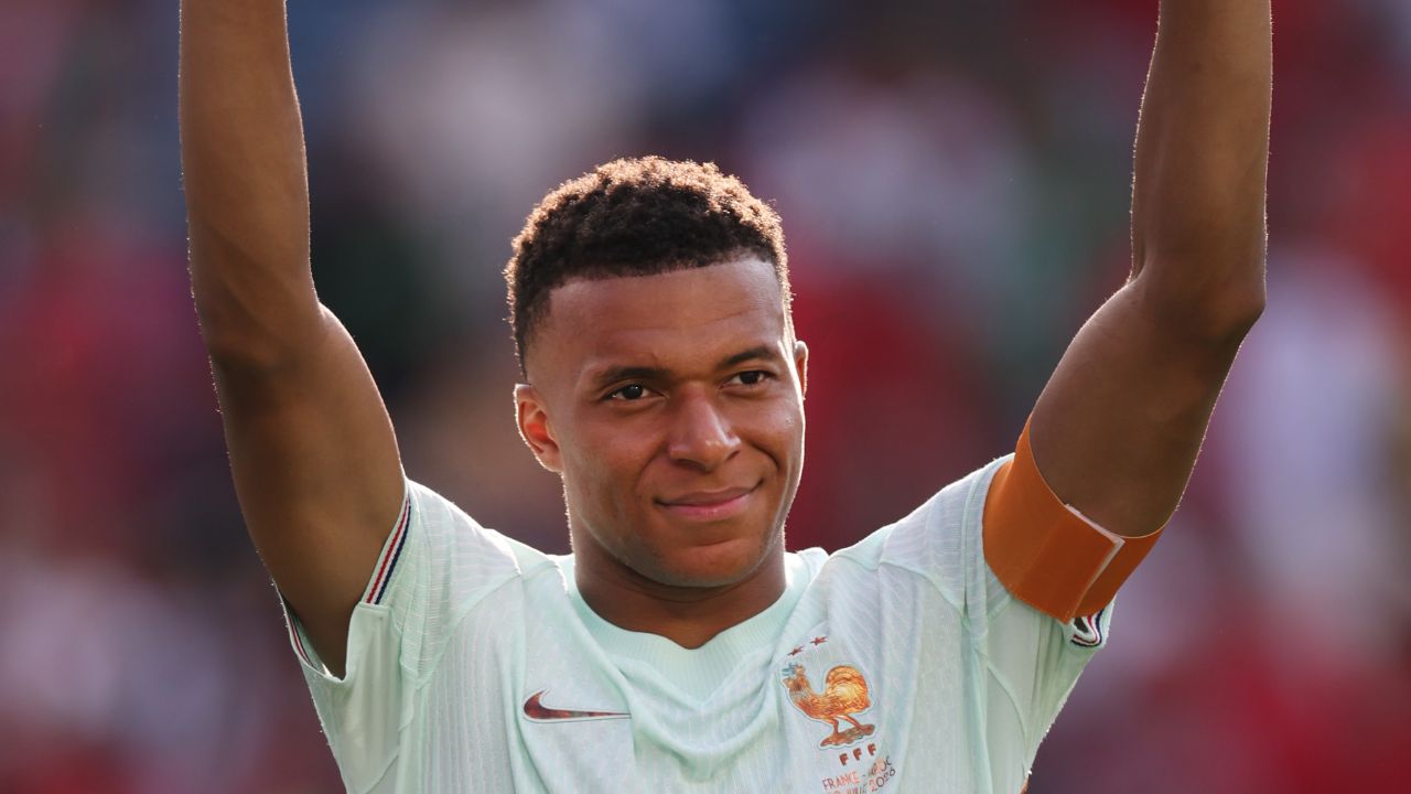 Kylian Mbappé deja atrás a Messi y queda como máximo goleador del Mundial y de todas las copas