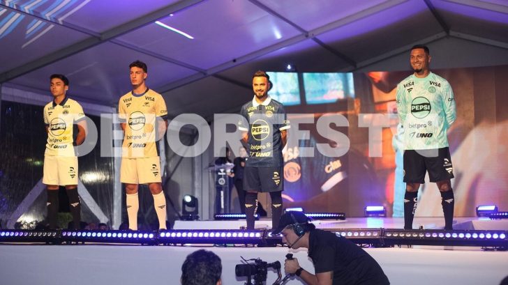 Motagua presenta su nuevo uniforme para el próximo torneo