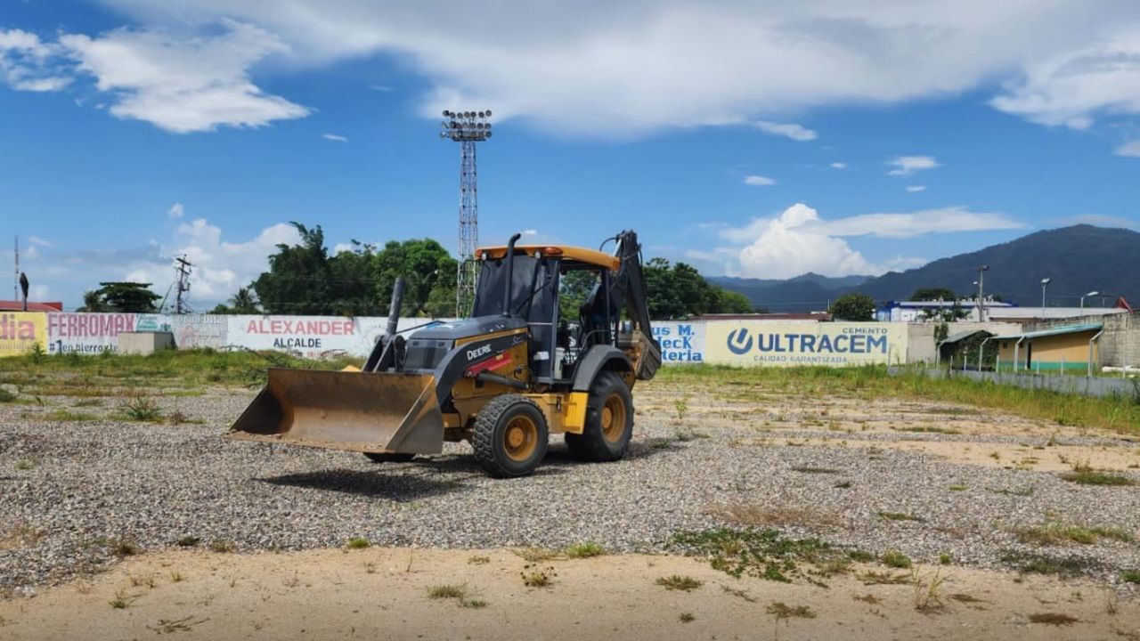 Nueva Condepor reanuda remodelación del estadio Humberto Micheletti