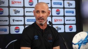 Eduardo Espinel niega que Motagua sea favorito para la Supercopa