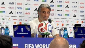 Entrenador de Suiza se desahoga tras la derrota ante Argentina