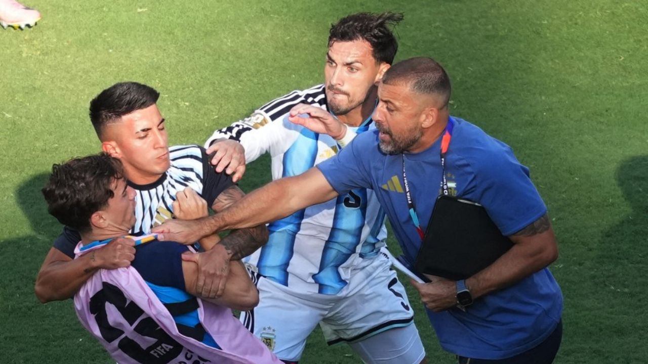 Se confirma la sanción a Leandro Paredes tras pelea con jugadores de España