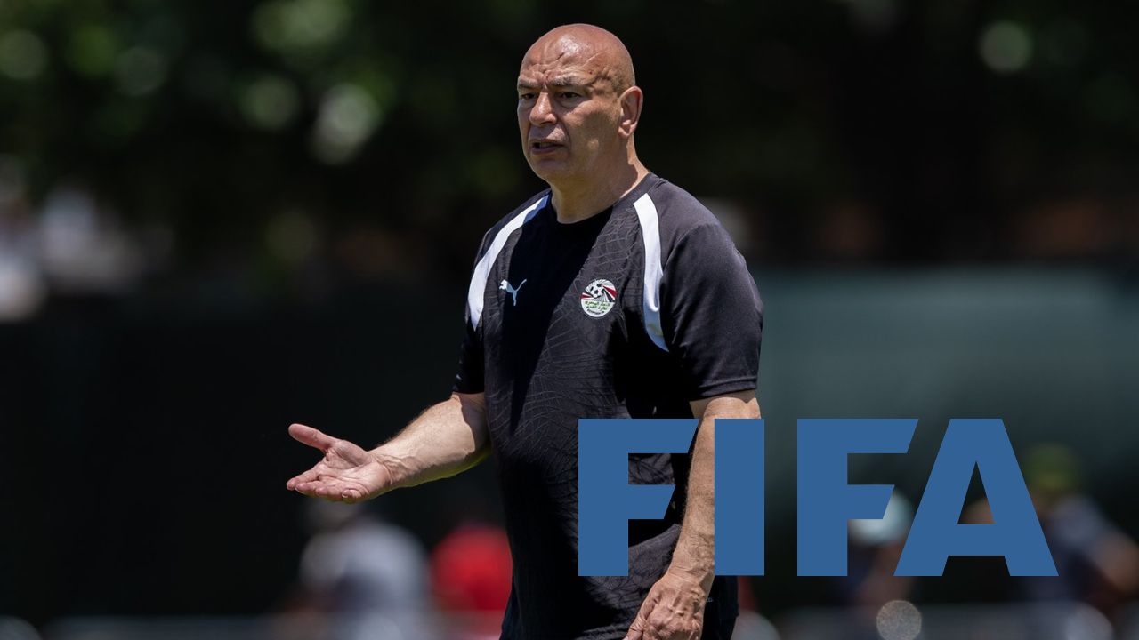 Entrenador de Egipto explota contra la FIFA tras caer ante Argentina
