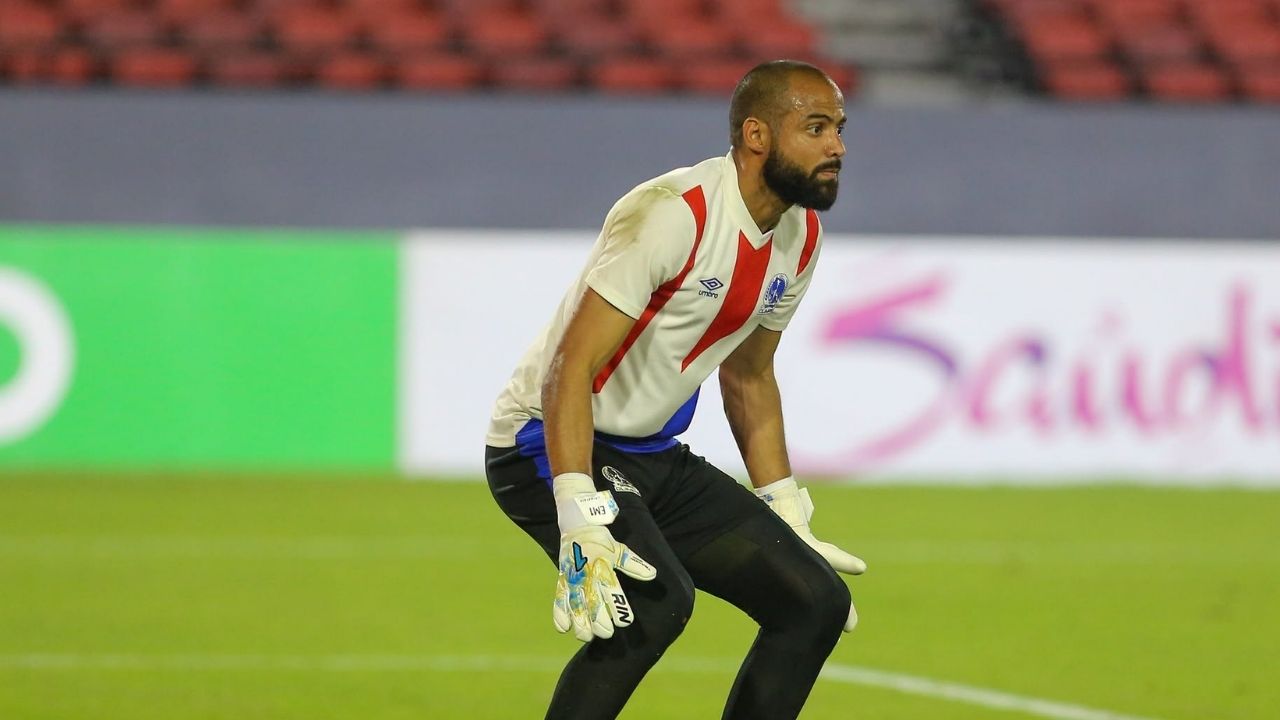 Edrick Menjívar ausente en duelo ante Estrella Roja por jornada 5