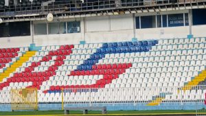 Imagen de Así marcha el reemplazo de colores en butacas del estadio Nacional Chelato Uclés