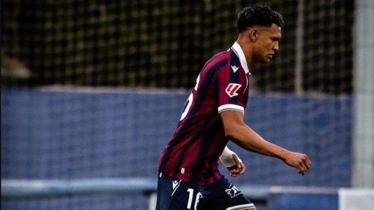 Kervin Arriaga dejaría el Levante para tener nuevo equipo en Europa