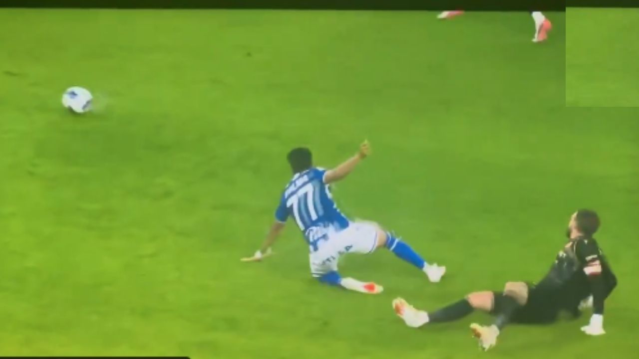 Luis Palma anota el gol de la remontada del Lech Poznan en la Liga