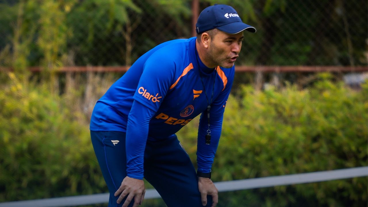 Javier López revela las bajas de Motagua para el Clásico ante Olimpia