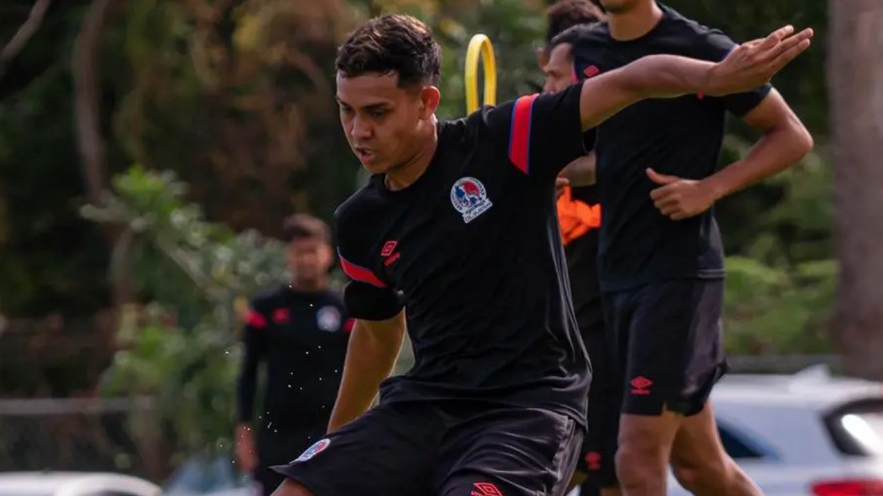 Carlos Matute se olvida del Olimpia y tiene nuevo equipo para el Apertura 2026