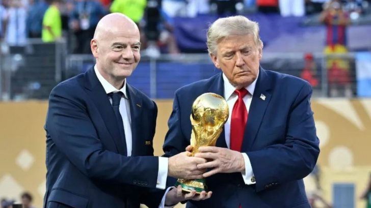 Donald Trump advierte a países por rumores de reemplazar a Infantino