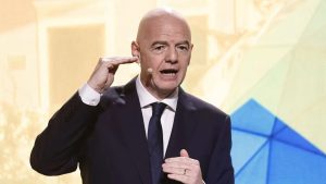 Imagen de Gianni Infantino vuelve a sorprender; Un Mundial Sub-15 con 211 selecciones