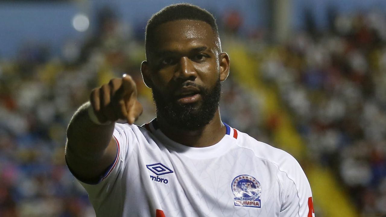 Jorge Benguche se desahoga ante las críticas por la falta de gol con Olimpia