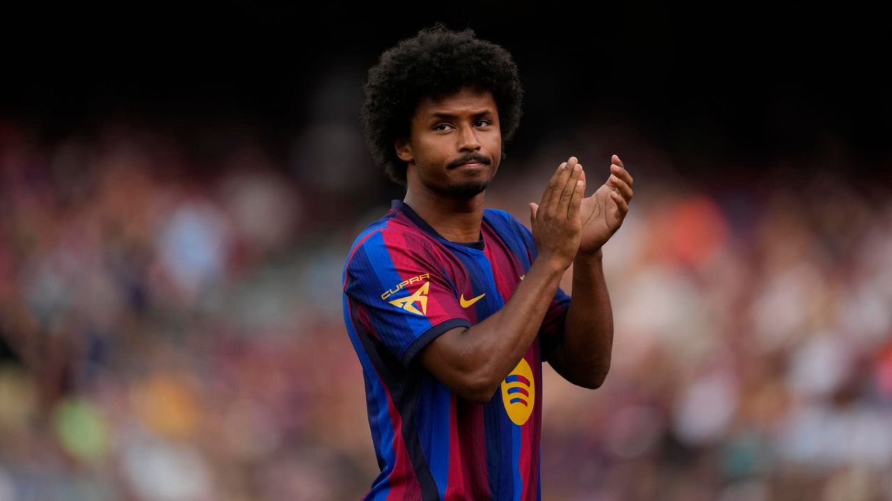 Karim Adeyemi: ¿Quién es el nuevo fichaje que destaca en el Barcelona?