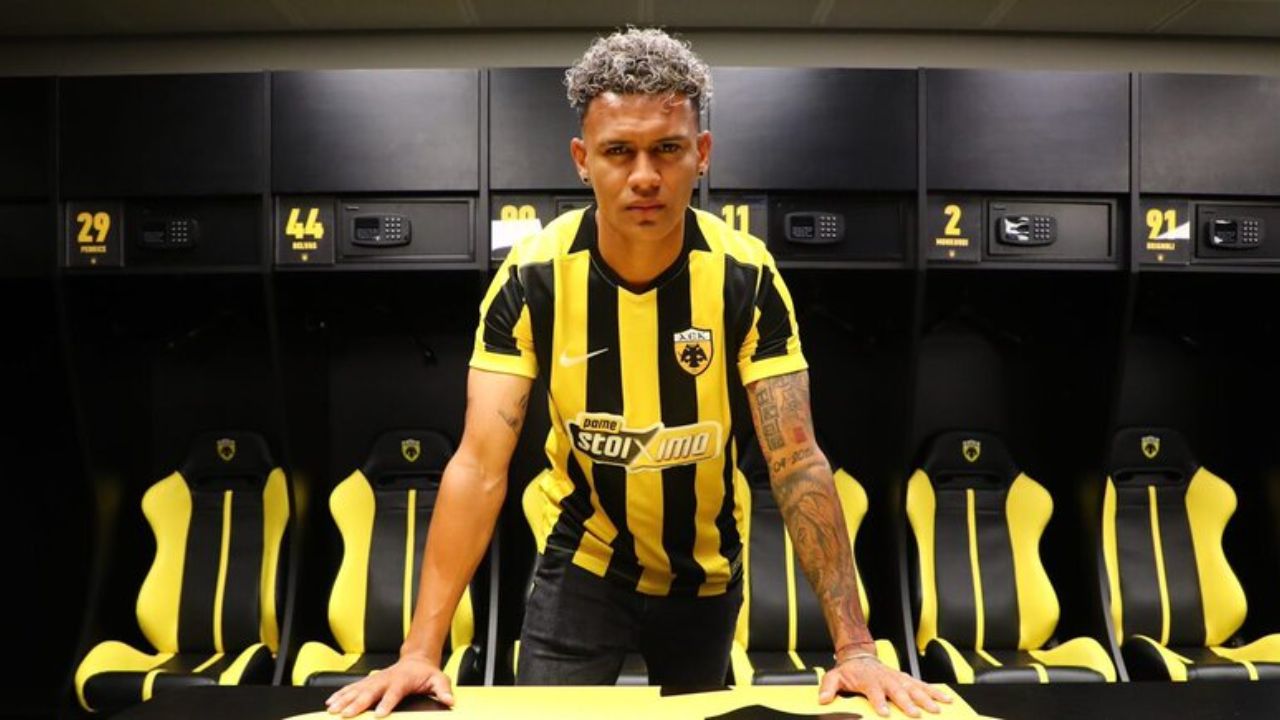 Kervin Arriaga confiesa que jugar Champions League pesó para llegar al AEK Atenas