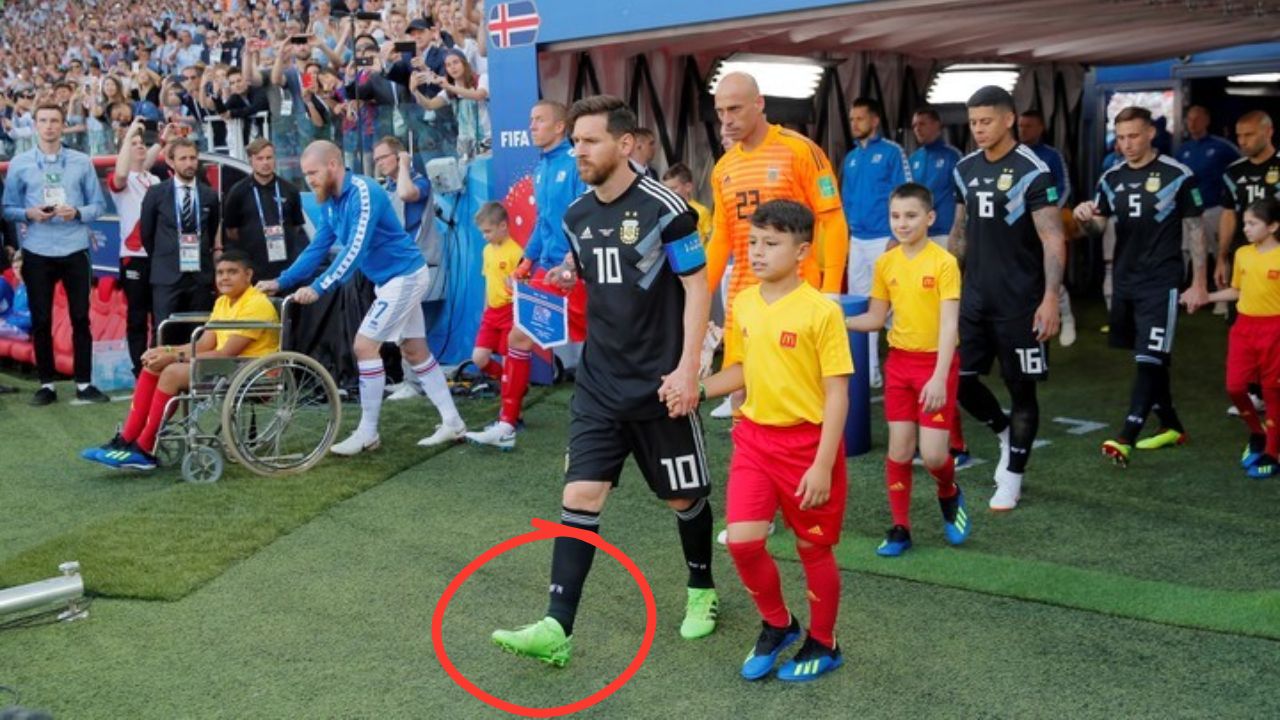Entrar con pie derecho a la cancha: por qué los futbolistas siguen este ritual