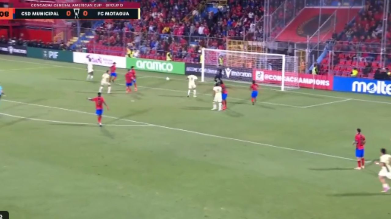 Así fue el gol de Rodrigo de Olivera al Municipal de Guatemala