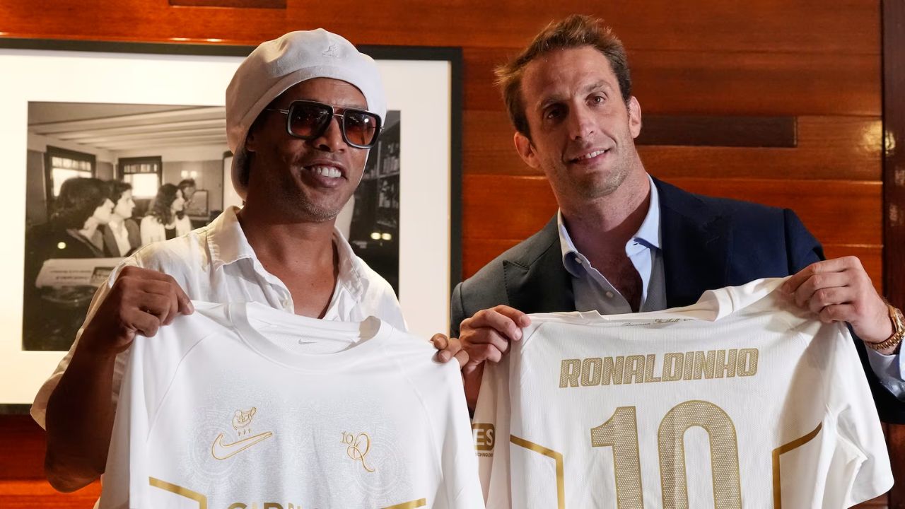 Ronaldinho se une a proyecto de club de la Serie C italiana como inversor