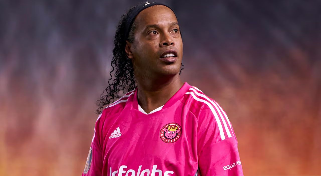 ¿Cuándo juega Ronaldinho?, el astro brasileño se prepara para su regreso oficial