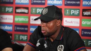 Yustin Arboleda elogia al Saprissa pero recuerda quién es Olimpia en el Nacional