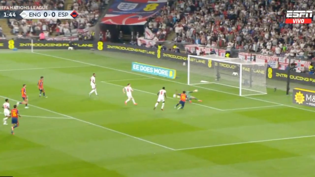 Así fue el gol que le regalaron a Lamine Yamal en el Inglaterra vs España