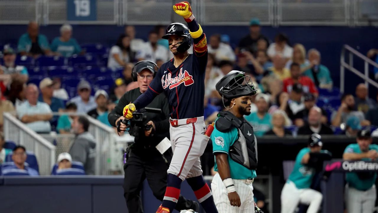 Mauricio Dubón batea su 12avo cuadrangular de la temporada en derrota de los Atlanta Braves