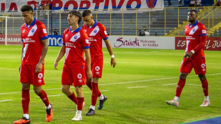 Olimpia no regresará a Tegucigalpa tras golear al Firpo en Copa Centroamericana