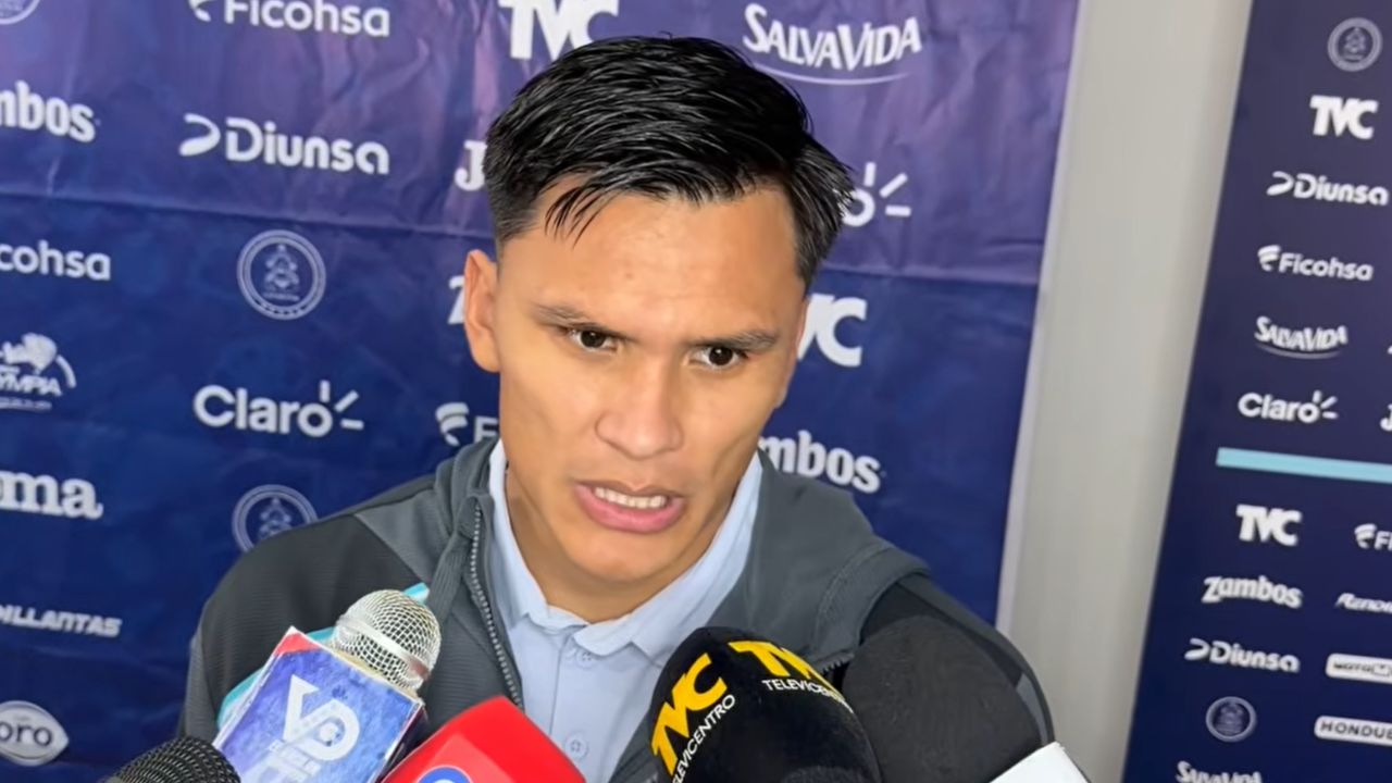 Denil Maldonado señala que debe hacer Honduras tras perder ante Surinam